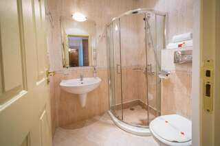 Отель Hotel Alegro Велико-Тырново Economy Double Room-10% discount in the restaurant-4