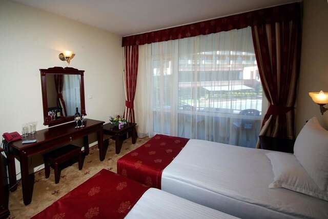 Отель Karolina Hotel Солнечный Берег-10