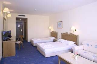 Курортные отели Duni Marina Royal Palace Hotel - Все включено Созополь Полулюкс с видом на море — Бесплатное посещение пляжа-1
