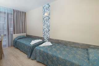 Отель Relax Holiday Complex & Spa Солнечный Берег Апартаменты с 2 спальнями-2