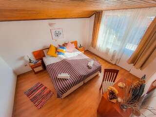 Отель Red House Family Hotel Банско