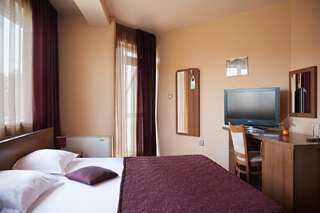 Отель Family Hotel Gerdjika Пловдив Двухместный номер с 1 кроватью и балконом-3