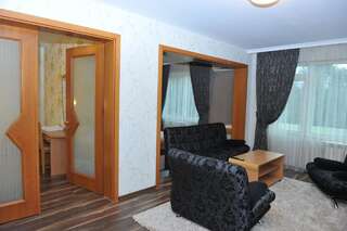 Мотели Eros Motel Сандански Люкс с 2 спальнями и балконом-4