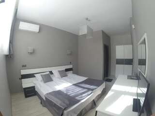 Гостевой дом Polina Beach Созополь Budget Double Room No Balcony-6