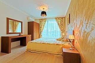 Апарт-отели Boutique Rose Gardens apartments Поморие Номер-студио с балконом-20