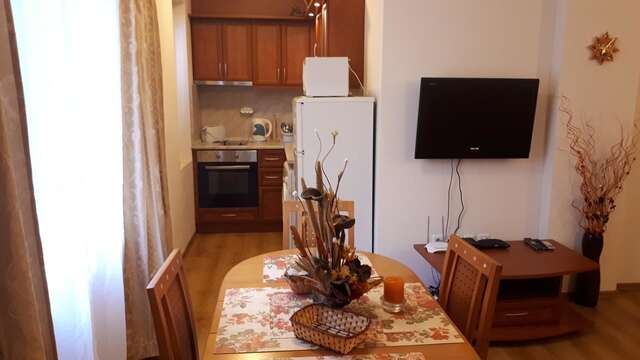 Апарт-отели Aquaria Holiday Apartments Солнечный Берег-6