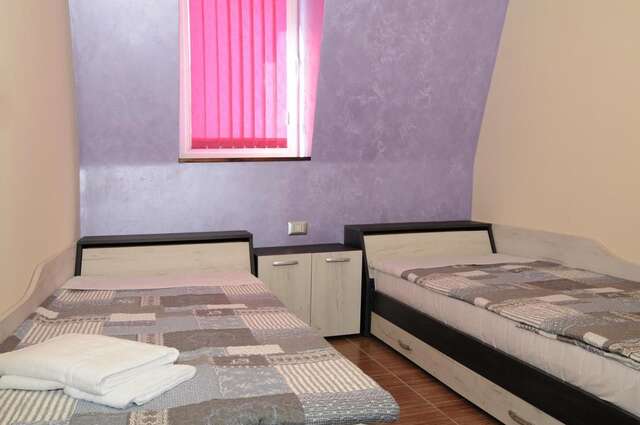 Хостелы Home Hostel Plovdiv Пловдив-25