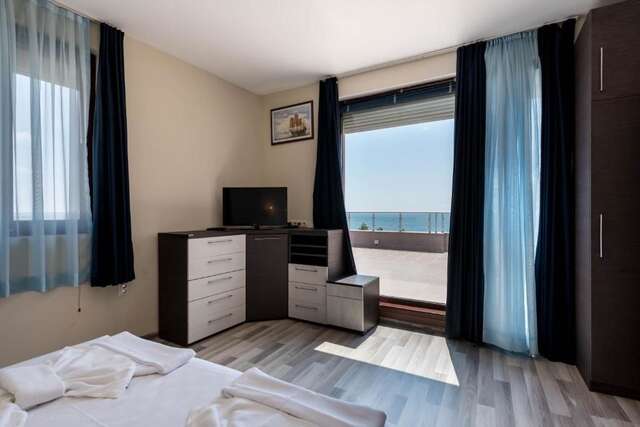 Апарт-отели 1-st Line Izvora Sea View Apartments on Golden Sands Золотые Пески-54