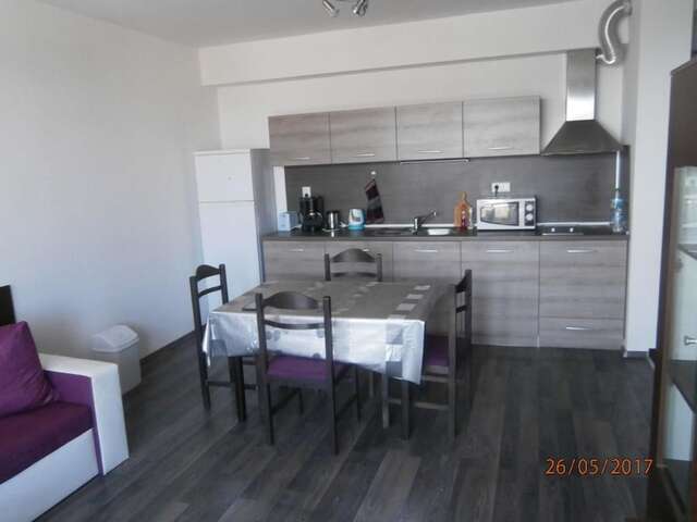 Апарт-отели Apartments in Las Brissas Бургас-31