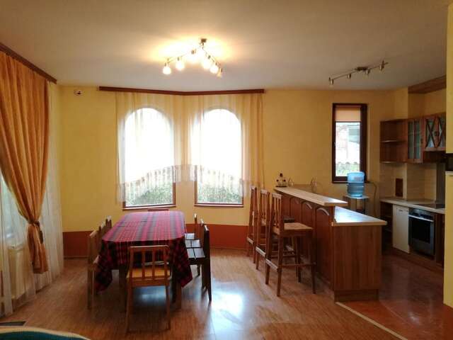 Гостевой дом Guest house TOMIRIS Бургас-34