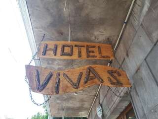 Отели типа «постель и завтрак» Hotel VIVAS Горис