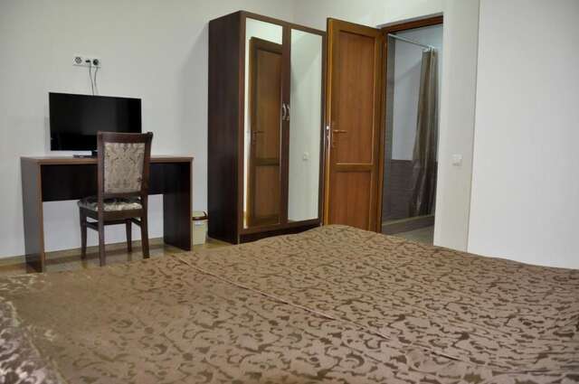 Отели типа «постель и завтрак» Kamar Hotel Ijevan Иджеван-49