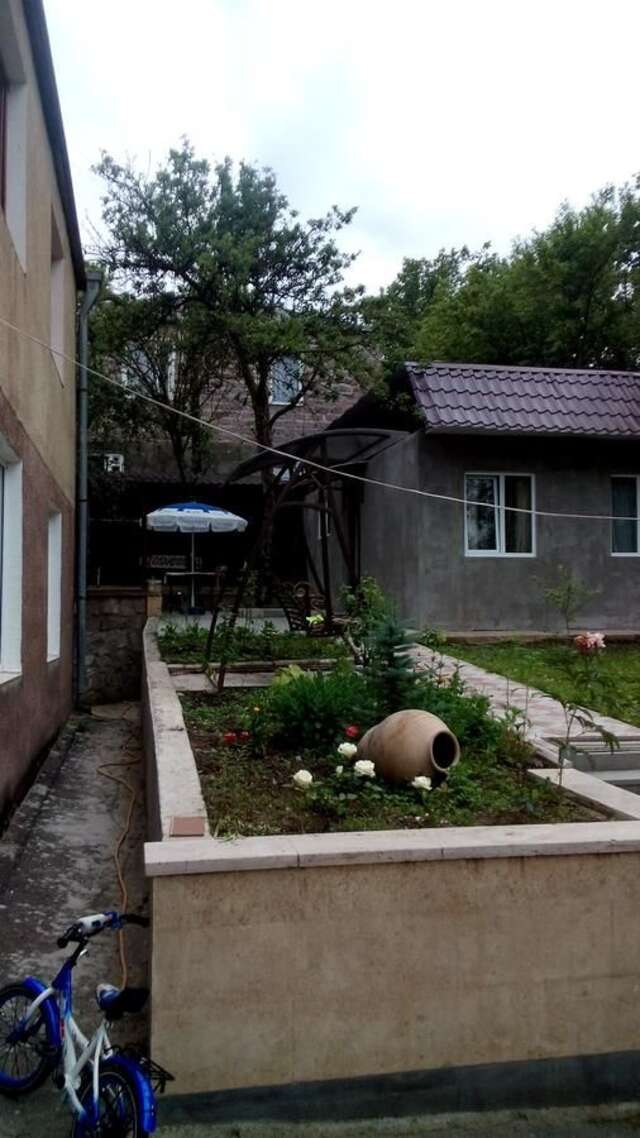 Дома для отпуска Guest House Usanoghakan Дилижан-29