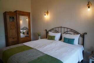 Отели типа «постель и завтрак» Toon Armeni Guest House Дилижан Бюджетный двухместный номер с 1 кроватью-1
