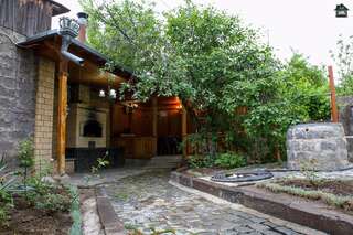 Отели типа «постель и завтрак» Guest House in Gumri Гюмри