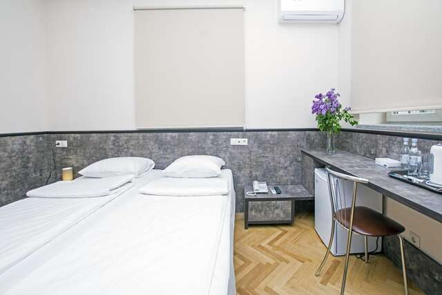 Отель Yerevan Boutique Hotel Ереван-28