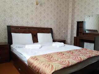 Дома для отпуска Your Getaway Home Ереван Дом с 5 спальнями-31