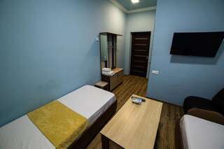 Отель Alex Hotel Ереван Двухместный номер с двумя односпальными кроватями-6