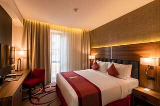 Отель Ramada Hotel & Suites by Wyndham Yerevan Ереван