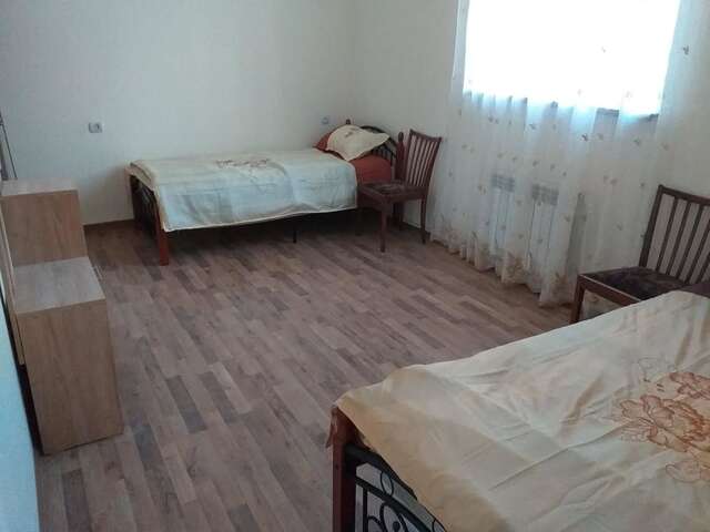 Хостелы Guest House Aragast Гюмри-3