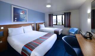 Отель Travelodge Dublin Phoenix Park Каслнок