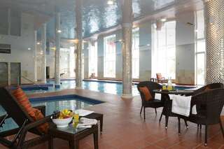 Отель Clanree Hotel & Leisure Centre Леттеркенни