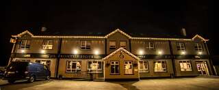 Отель The Frontier Hotel Bridgend