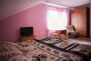 Гостиница Hostel Papa House Калининград Семейный номер-1