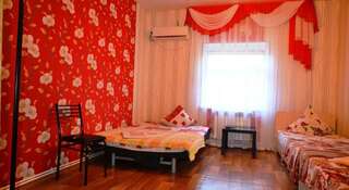 Гостевой дом Guesthouse Ekaterina Ейск Семейный номер-студио-13