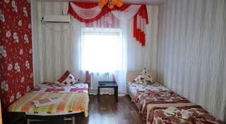 Гостевой дом Guesthouse Ekaterina Ейск Семейный номер-студио-11