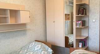 Гостиница Guest House Oksana i Kompania Геленджик Трехместный номер с балконом-8