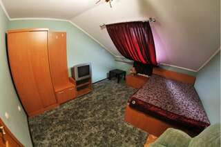 Гостиница Guest House U Zhorzha Геленджик Эконом-2