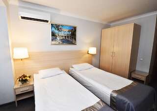 Гостиница Атлантика Севастополь Классический двухместный номер с 1 кроватью-4