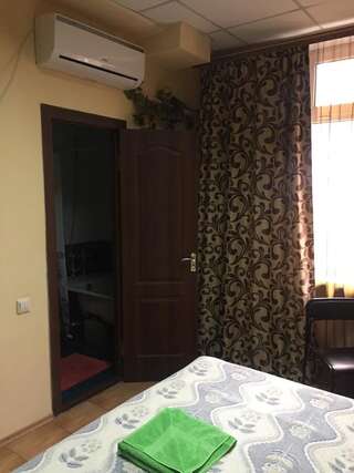 Гостевой дом Inn DO-RE-MI Севастополь Двухместный номер с 1 кроватью и собственной ванной комнатой-13