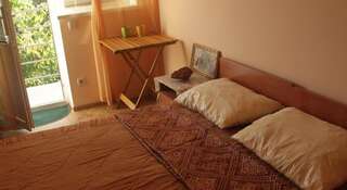 Гостевой дом  Рейд Севастополь Двухместный номер с 1 кроватью или 2 отдельными кроватями-3