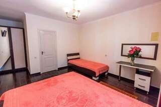 Гостиница Guest house Sofia on Yuzhnoberezhnaya 95 Судак Полулюкс 1-комнатный-5