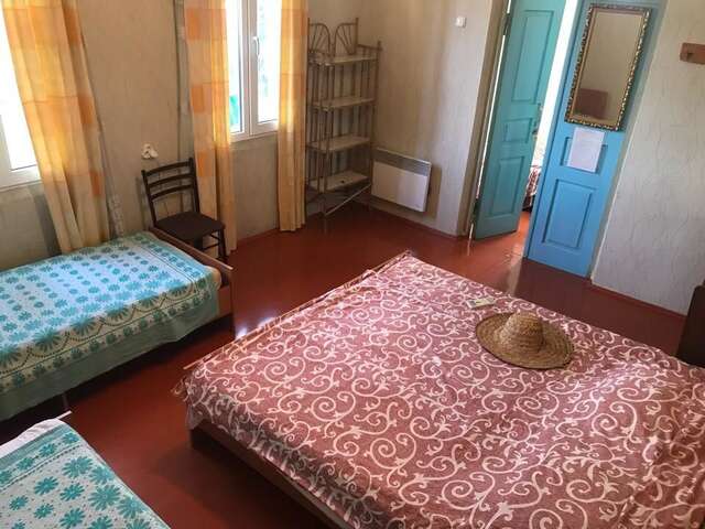 Апарт-отели Guest House Lakoba 32 Гагра-11