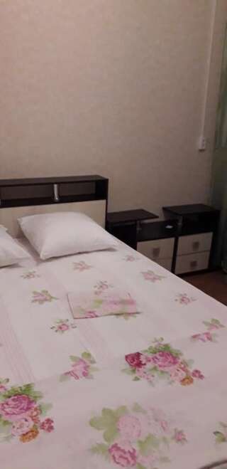 Гостевой дом Guest House Sakura Гагра Апартаменты с террасой-1