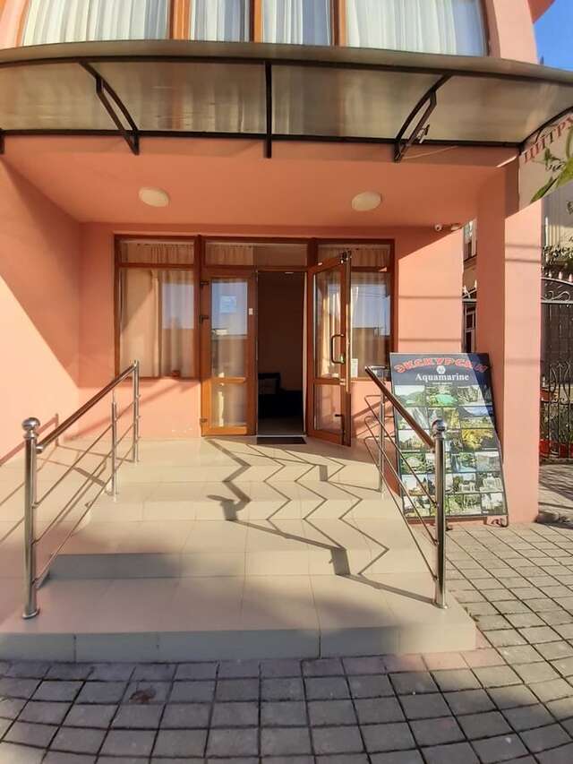 Отель Tsitrus Mini Hotel Гагра-10