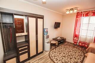 Мини-отель Slavyanskaya Hata Hotel Барановичи Двухместный номер с 2 отдельными кроватями-2