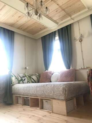 Дома для отпуска Cosy house in Nesvizh Несвиж Дом с 2 спальнями-29