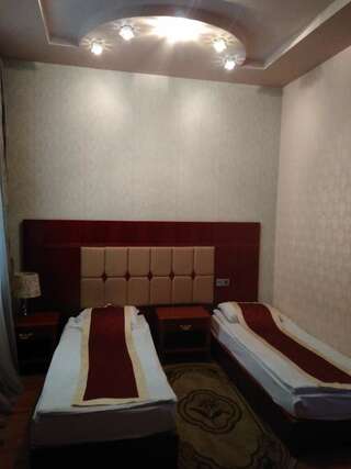 Отель Shane Hotel Quba Губа Стандартный двухместный номер с 2 отдельными кроватями-1