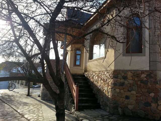 Дома для отпуска Holiday Home Alizbekova 296 Гусар-3