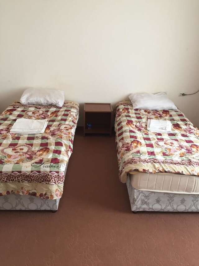 Хостелы Hostel One Ленкорань-13