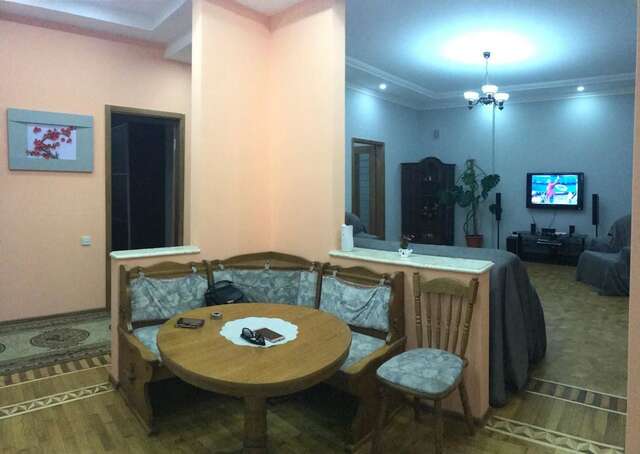 Апартаменты City Hall Apartment Баку-5
