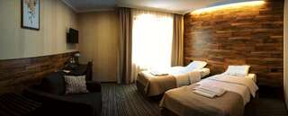 Отель Золотая Гора Ужгород Двухместный номер Делюкс с 1 кроватью или 2 отдельными кроватями-2