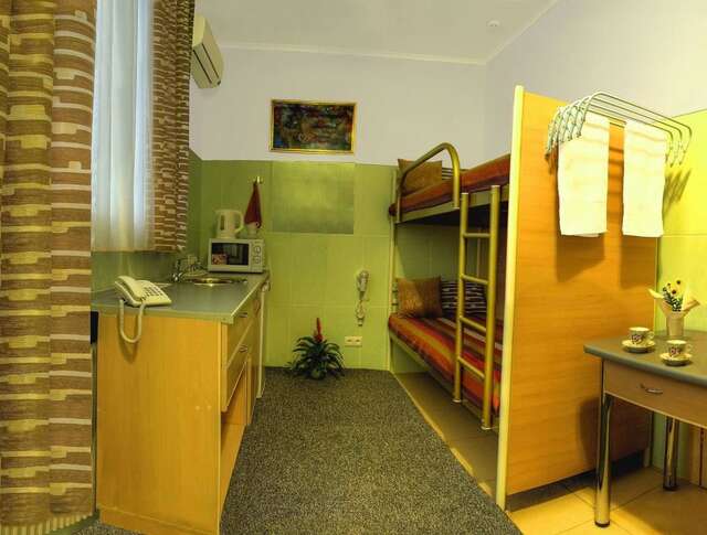 Хостелы Sana Hostel Харьков-16