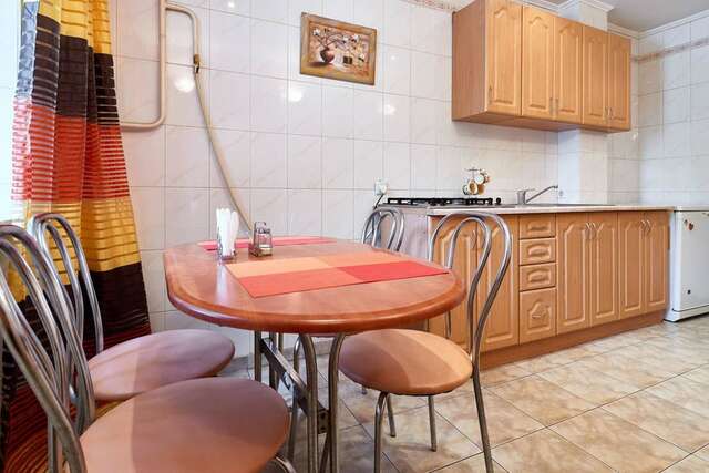 Апартаменты Home Hotel Apartments on Kontraktova Ploshcha Киев-23