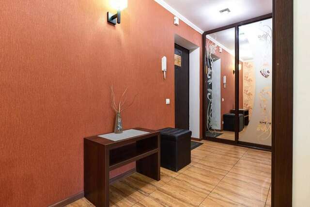 Апартаменты Home Hotel Apartments on Kontraktova Ploshcha Киев-58