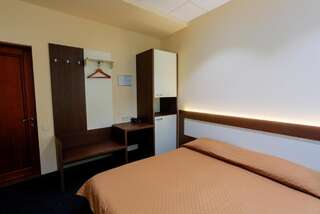 Отель Comfort Hotel & Hostel Запорожье Большой двухместный номер с 1 кроватью-6